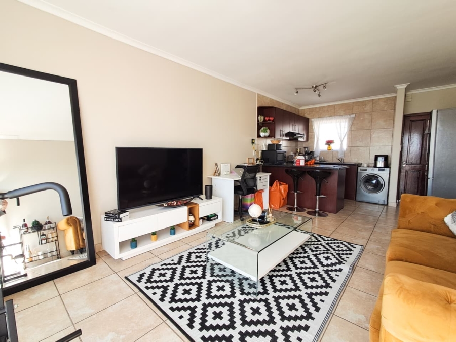 2 Bedroom Property for Sale in Burgundy Estate Western Cape